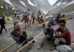 two amarnath pilgrims die of cardiac arrest