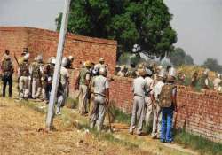 violence in uttar pradesh s deoband policemen attacked