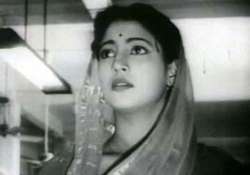 west bengal government names road after suchitra sen to erect memorial