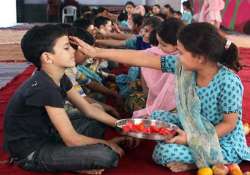 why women celebrate bhaiya dooj