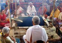 yeddyurappa performs soma yagya seeking divine intervention