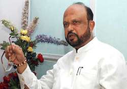 youth held for extortion bid against former assam cm prafulla kumar mahanta