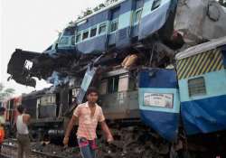 1 220 killed in train mishaps in 5 yrs in india railway board