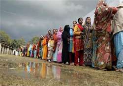 55 per cent voter turnout in delhi civic polls highest in 15 yrs