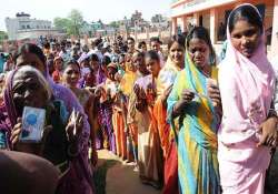 high turnout in 8th phase of polling 1 killed in bihar