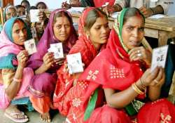 47 percent polling in bihar