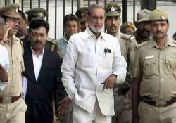 1984 riots sc dismisses sajjan kumar s plea