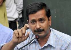 aap questions sonia gandhi over khemka