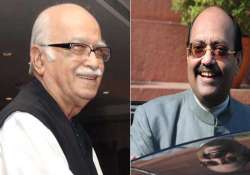 advani amar singh enjoy lootera