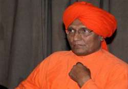 agnivesh slams c garh cm s reaction to rapes at kanker school