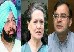 amarinder singh lashes out at jaitley for raising sonia gandhi s origin issue