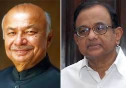 andhra court asks cops to book shinde chidambaram