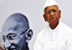 anna hazare silent on kejriwal s crusade