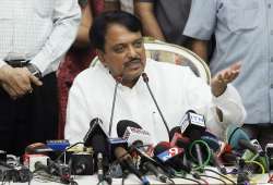 bjp shiv sena demand deshmukh resign or be sacked