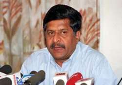 bjp slams khurshid s support for shinde terror remark