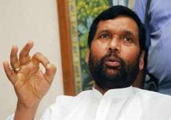 bihar has lifted only half of foodgrain quota paswan