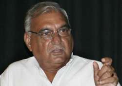 centre should control social networking sites says hooda