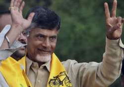 chandrababu naidu greets chandrasekhara rao