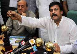 chiranjeevi opposes telangana bill in rajya sabha embarrasses government