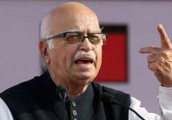 congress raises doubts over advani s claim on nehru