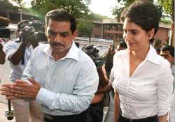 court seeks government response on pil against robert vadra