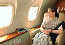 sonia gandhi salutes soldiers killed in kashmir