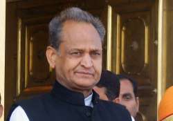 gehlot condemns team anna s corruption allegations on pm