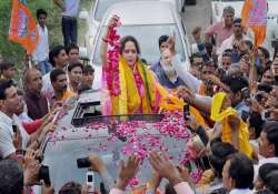 hema malini makes dream debut in mathura