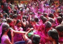 holi takes political colour in agra