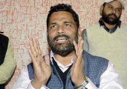 pappu yadav denies misbehaving with airhostess