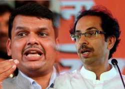 maharashtra bjp puts ball in sena court offers 6 7 ministries