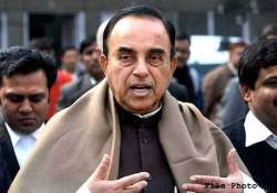 swamy calls for burning of books of nehruvian historians