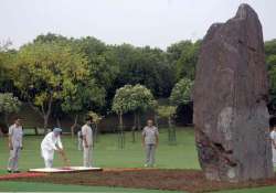 nation remembers indira gandhi on her birth anniversary