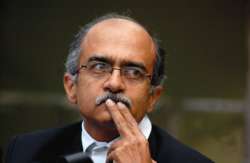 prashant bhushan welcomes stay order on delhi govt circular