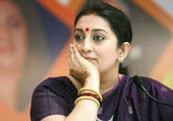 aap wants smriti irani out in three days