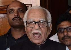 people feel so much should not be spent ram naik on mulayam birthday