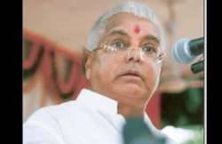 lalu calls for legal action against raj thackeray