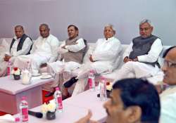 jd u gives nod for merger with janata parivar