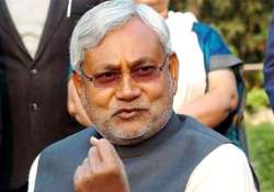 nitish kumar takes effort to revive janta parivar