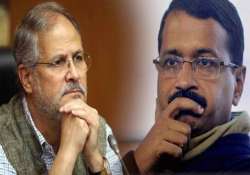 najeeb jung hits back at arvind kejriwal