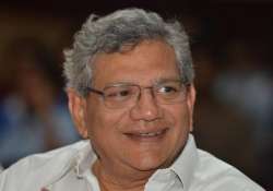 sitaram yechury likely to replace prakash karat as cpm general secretary