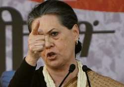 j k polls bjp did not keep promises to kashmir flood victims sonia