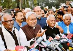 nitish kumar to take oath as bihar s new cm today jitan ram manjhi extends best wishes