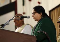 truncated national anthem played at jayalalithaa s swearing in