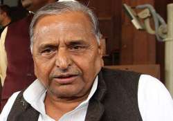 court summons mulayam singh yadav for rape remark