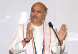 bring law in parliament for building ram temple pravin togadia