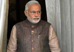 pm modi urges lawmakers to move forward on land bill