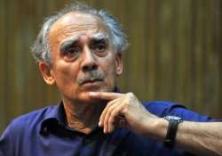 bjp leaders attack arun shourie over modi criticism