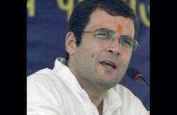 cong will not bow before trinamool says rahul gandhi