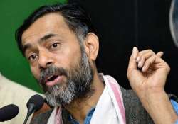 yogendra yadav led swaraj abhiyaan launches farmers movement